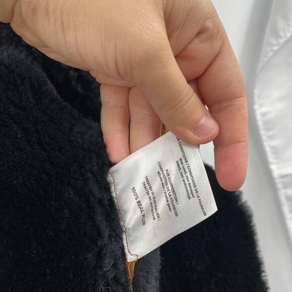 Nour Hammour S Nyla Simple Cropped Shearling Jacket in Cognac & Black - Picture 10 of 17